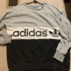 Adidas crewneck